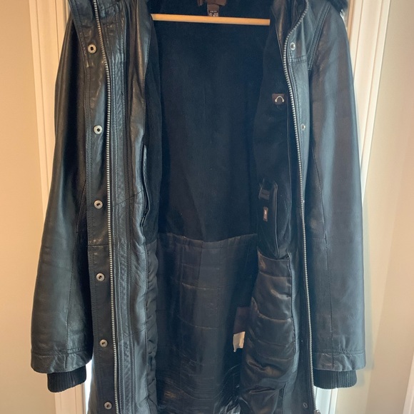 Danier winter leather jacket - Picture 11 of 12